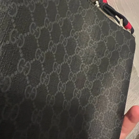 Gucci man bag. Only used for 1 week